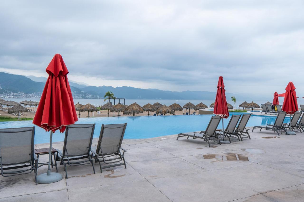 Ocean Front Condo Sleeps 4 Adults-Grand Venetian T3000-1606 ปูแอร์โตบาญาร์ตา ภายนอก รูปภาพ